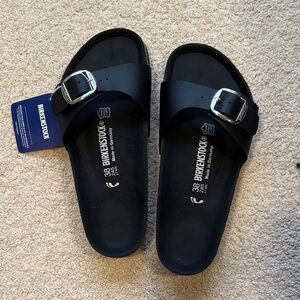 Birkenstock Madrid Big Buckle sandal in black oiled leather NWT 38
